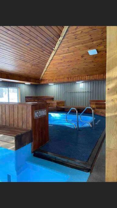 2 Bedroom 2 Bathroom - Blue Knob All Season Resort Condo Claysburg エクステリア 写真