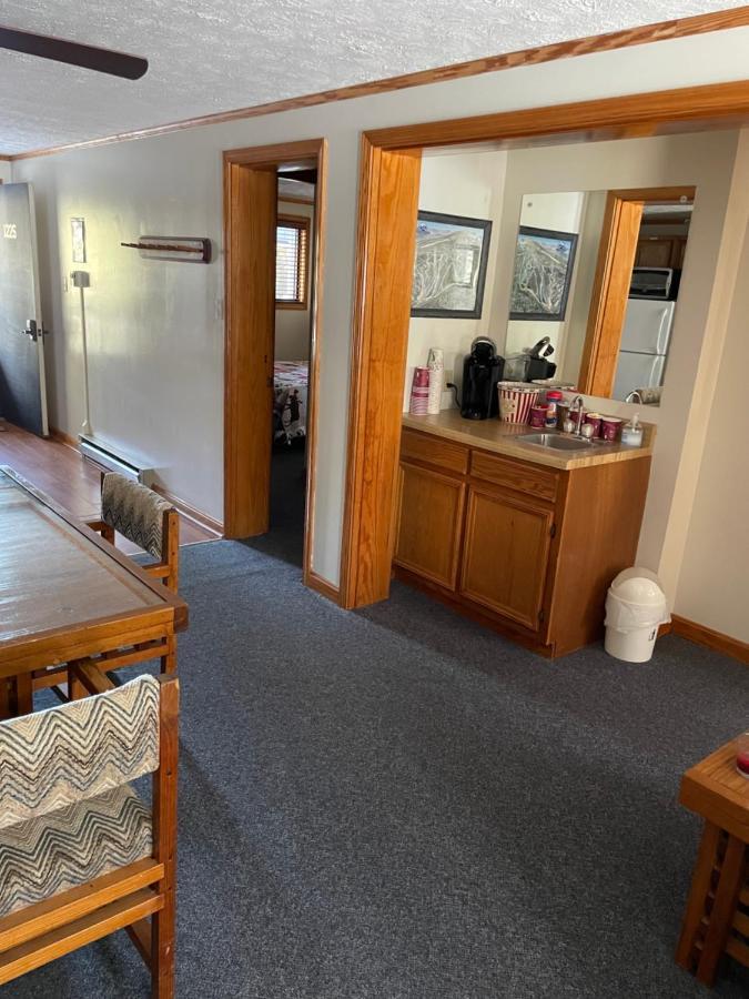 2 Bedroom 2 Bathroom - Blue Knob All Season Resort Condo Claysburg エクステリア 写真